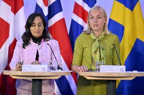 Ulkoministeri Elina Valtosen ja Kanadan ulkoministerin Anita Anandin mediatapaaminen