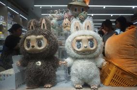 2025 H1 Pop Mart Income Growth