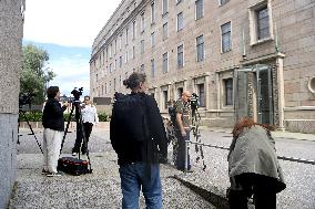 Poliisi: Eduskuntatalossa kuollut henkilö