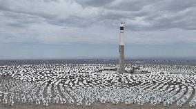 Llargest Molten Salt Tower Solar Thermal Power Station in China