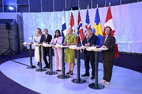 Pohjoismaiden ulkoministereiden ja Kanadan ulkoministerin tiedotustilaisuus