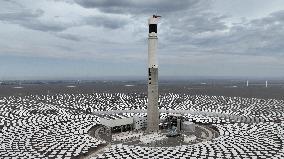Llargest Molten Salt Tower Solar Thermal Power Station in China