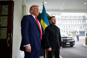 Trump Meets President Zelenskyy and European Leaders - Washington