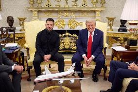 Trump Meets President Zelenskyy and European Leaders - Washington
