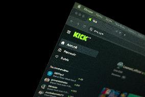 Illustration - Kick and Twitch Streaming Platform - France