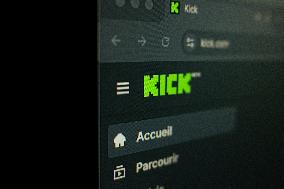 Illustration - Kick and Twitch Streaming Platform - France