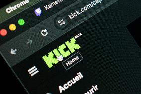 Illustration - Kick and Twitch Streaming Platform - France