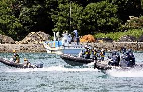 Drill in whaling town ahead of hunting season