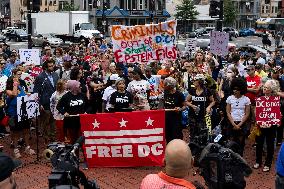 Free DC Protesters Rally Against Federal Control - Washington