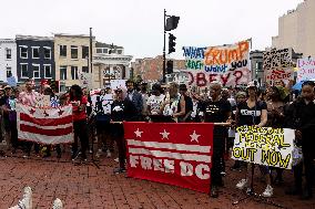 Free DC Protesters Rally Against Federal Control - Washington