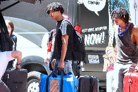 Heidi Klum and Kids Move to College Shop in Soho - NYC