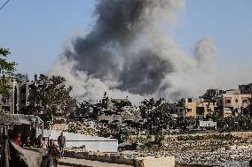 Israeli Attacks on Gaza Continue - Gaza