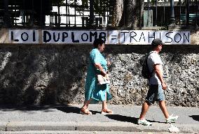 Illustration - Loi Duplomb in Paris - France