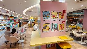 Tom and Jerry Trendy Restaurant