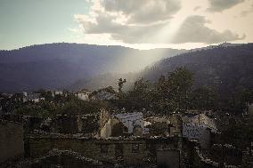 Larouco Fire Threatens Protected Areas in O Courel - Spain