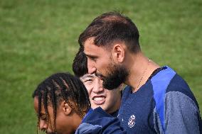 Ligue 1 PSG training before facing ANGERS SCO - FA