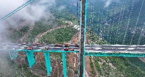 Huajiang Canyon Bridge Load Testing