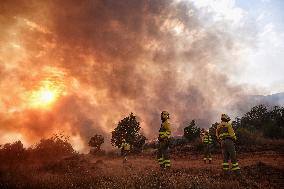 Four active fires, three stabilized and eight under control in Asturias