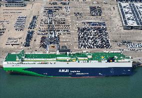 World Largest Roll-on/roll-off Ship For Automobiles