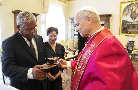 Pope Leo XIV meets President of Seychelles - Vatican