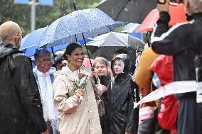 SWEDEN CROWN PRINCESS COUPLE GAMLEBY