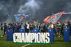 PSG trophies presentation in Paris - FA