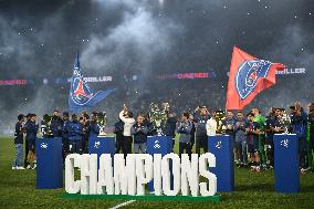 PSG trophies presentation in Paris - FA