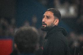 PSG cheers their former goalkeeper Gianluigi Donnarumma - FA