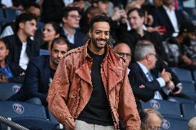 Ligue 1 PSG vs Angers SCO - attendees - FA