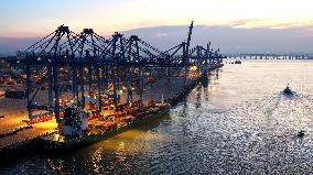 Quanzhou Port Shihu Port Area Container Trade