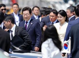 South Korean President Lee arrives in Japan