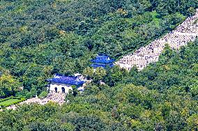 Sun Yat-sen's Mausoleum Tour in Nanjing