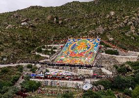 Shoton Festival Begins in Lhasa