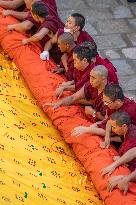 Shoton Festival Begins in Lhasa