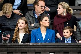 ROYALS AT FINNKAMPEN