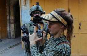 Israeli Army Checks Journalists in Hebron - Palestine