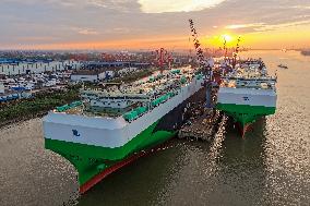 China Shipbuilding Industry Leading