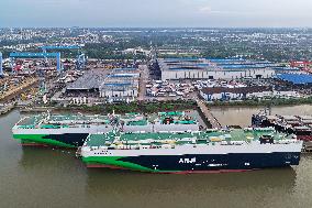 China Shipbuilding Industry Leading