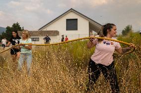 Wildfires Drive Evacuations in Leon