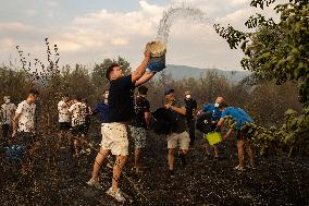 Wildfires Drive Evacuations in Leon