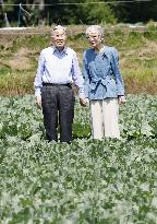 Former Japan emperor, empress in Karuizawa