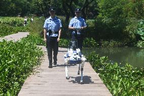 Intelligent Robot Police Dog