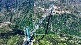 World Tallest Bridge Huajiang Canyon Bridge Load Testing