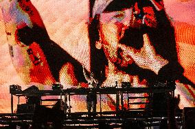 Alan Walker and Steve Aoki concert