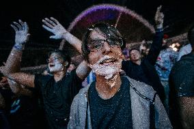 Alan Walker and Steve Aoki concert