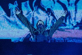 Alan Walker and Steve Aoki concert