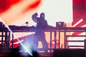 Alan Walker and Steve Aoki concert