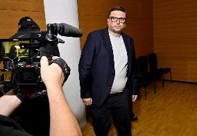 Eagle S:n kapteenia ja perämiehiä syytetään joulupäivän kaapelirikoista Suomenlahdella - oikeudenkäynti alkaa