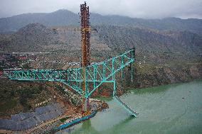 Jianzha Yellow River Super Large Bridge Steel Strand Fracture