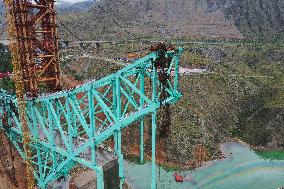 Jianzha Yellow River Super Large Bridge Steel Strand Fracture
